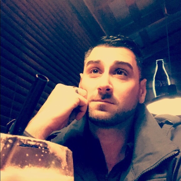 Meet your Posher, Justin - Picture 1 of 1